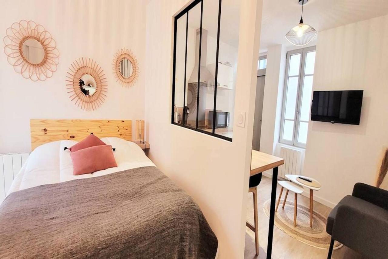 Appartement Neuf Rdc Avec Terrasse A Vannes Centre エクステリア 写真